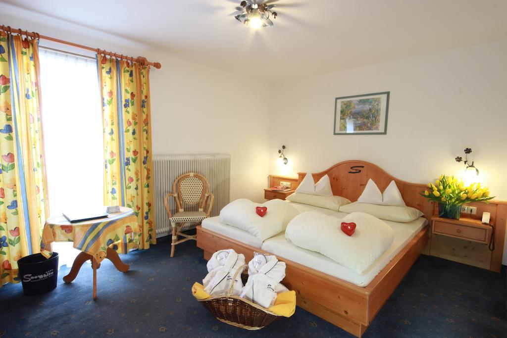 Sporthotel Snowwhite Obertauern Szoba fotó